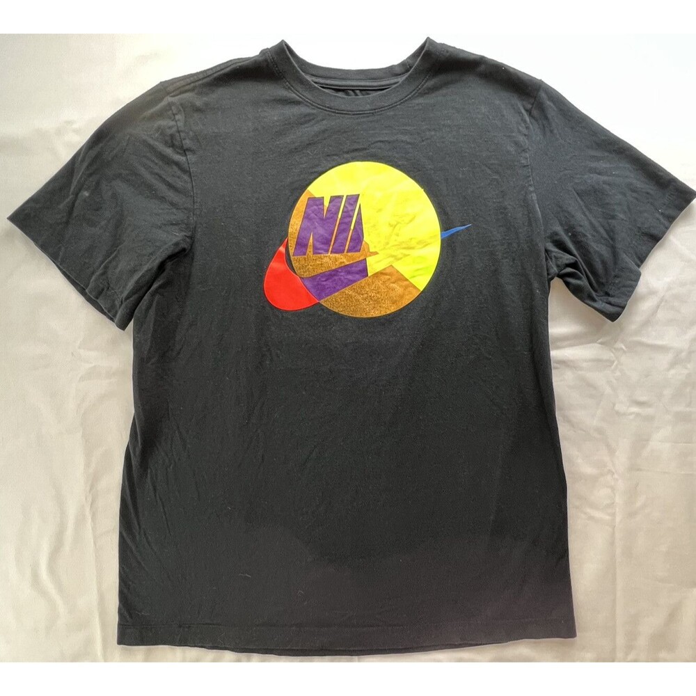 Nike Womens Black Short Sleeve The Nike Tee Graphic T-Shirt Size M